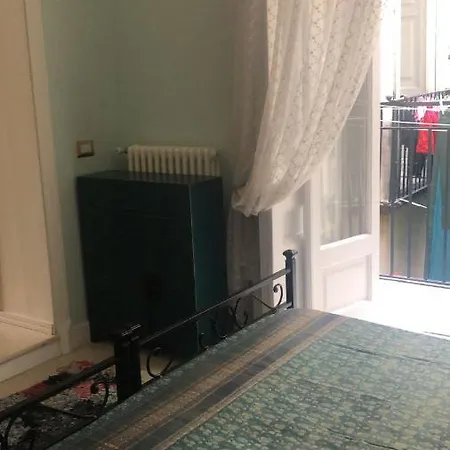 La Stanza Di Zeza Napoli